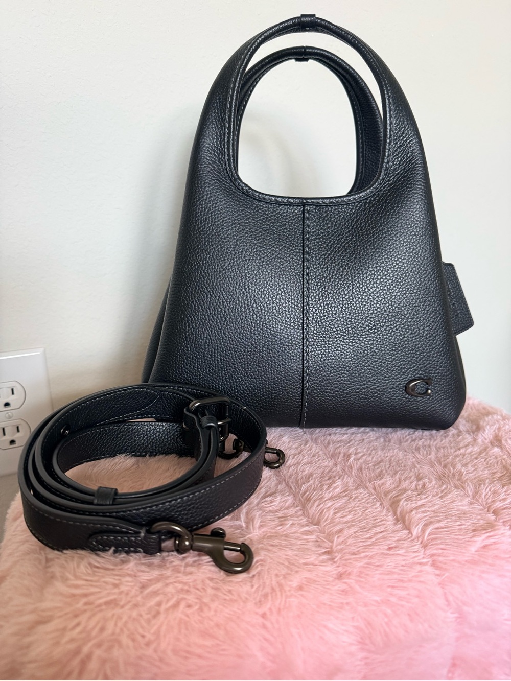 Coach Lana 23 in Black